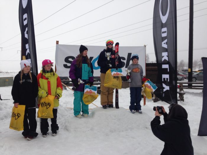 Tjejernas pall i Vännäs.