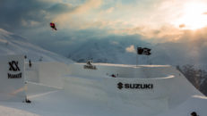 Dahlström testar hoppen i Nine Queens