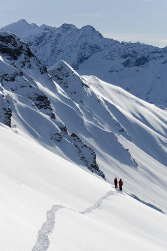 Matilda Rapaport och Johan Jonsson drömmer om ett Hasliberg draperat i några decimeter nysnö.