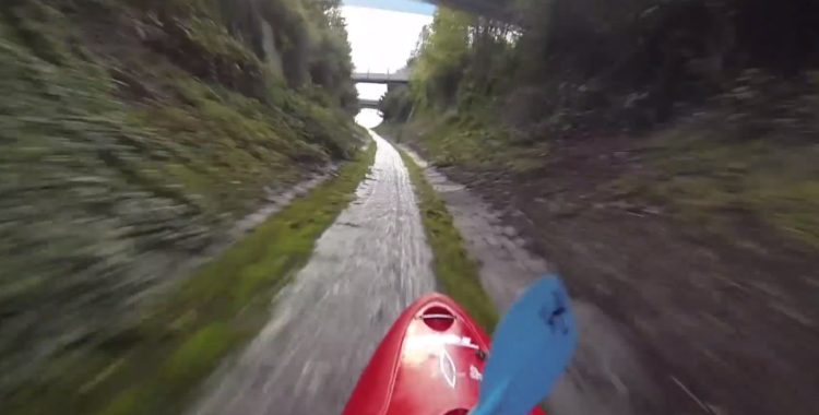 Kajak i 50 km/h i Lions Bay Vancouver.