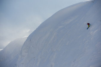 Tyler Curtis bränner på över sträckta vidder i västerbotten