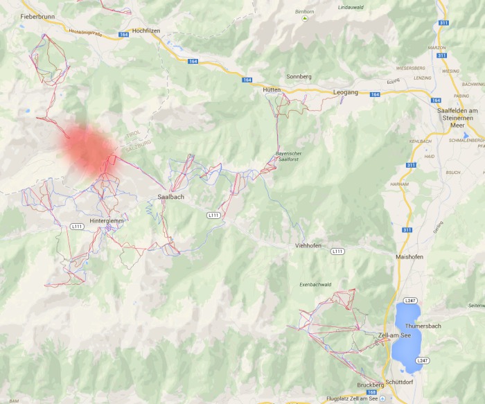 Området där förbindelseliften mellan Saalbach och Fieberbrunn ska byggas är markerat med rött.