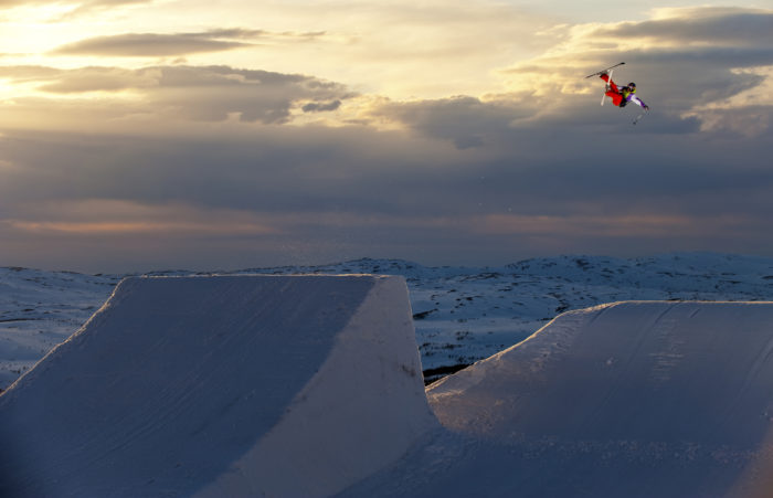 Jon Olsson tar luft i Stendalen, Åre