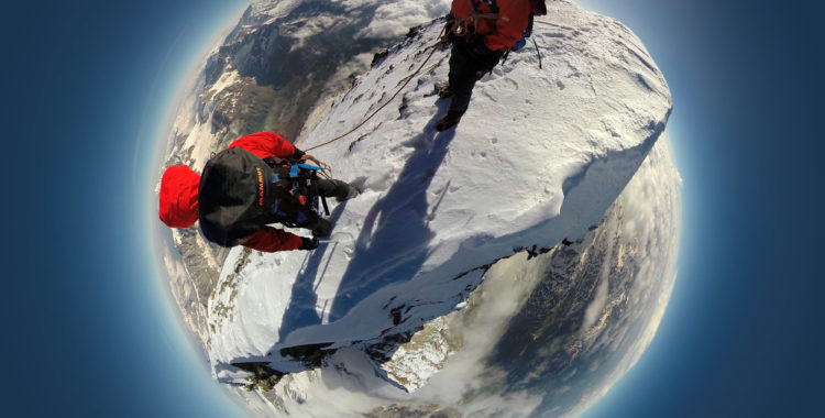 Stephan Siegrist och David Fasel på Matterhorn med en fantastisk vy