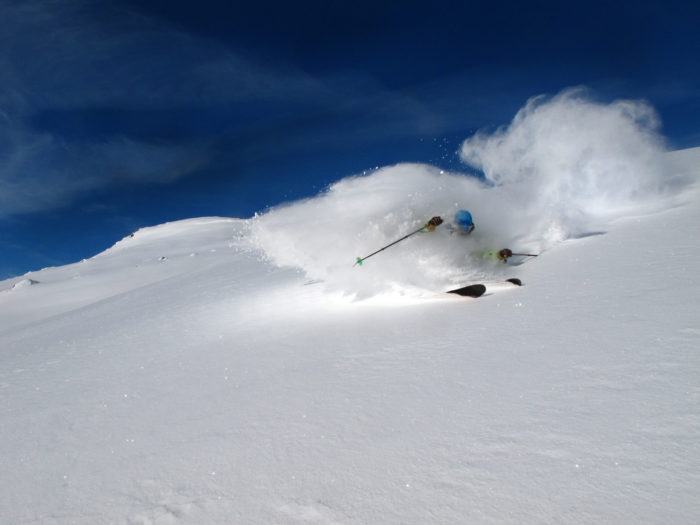 Enligt Michael fungerar hans skidor helt ypperligt, han tar gärna foton som bevisar detta