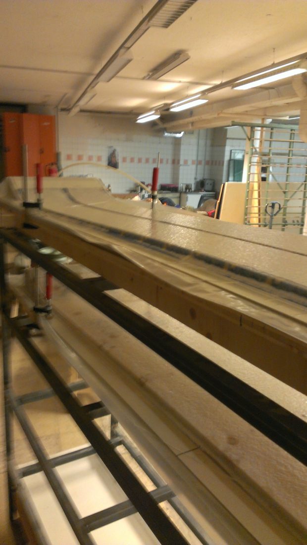 Ännu inte en skida men om några dagar ska den ut på berget