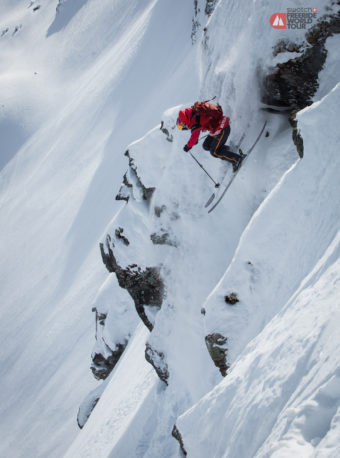 Matilda kör brant på favoritfacet i Verbier.