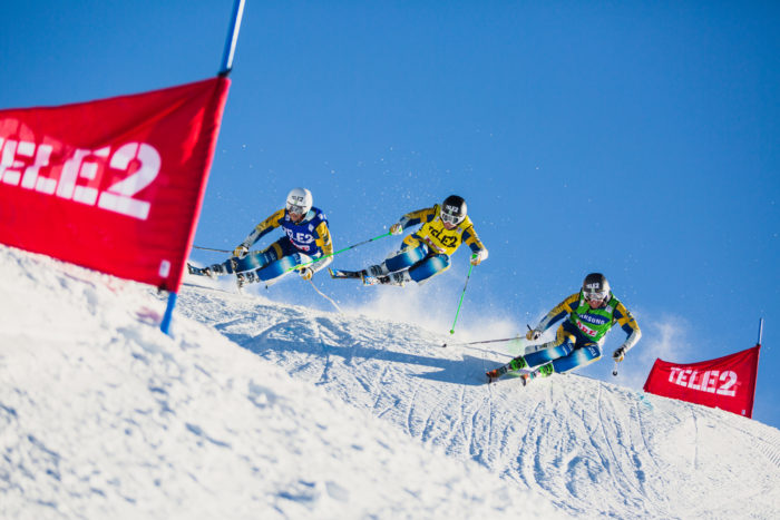 Skicrosslandslaget har medaljhopp på både herr- och damsidan.