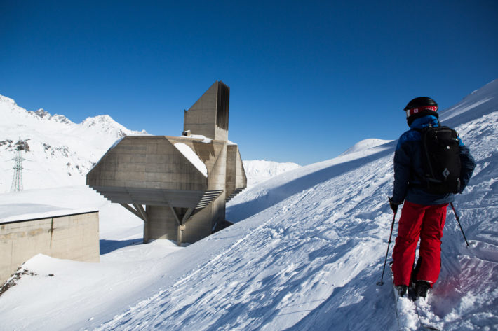 Popcornmaskin, Star Wars-bygge eller ventilationsanordning? Sjukt mycket betong i varje fall