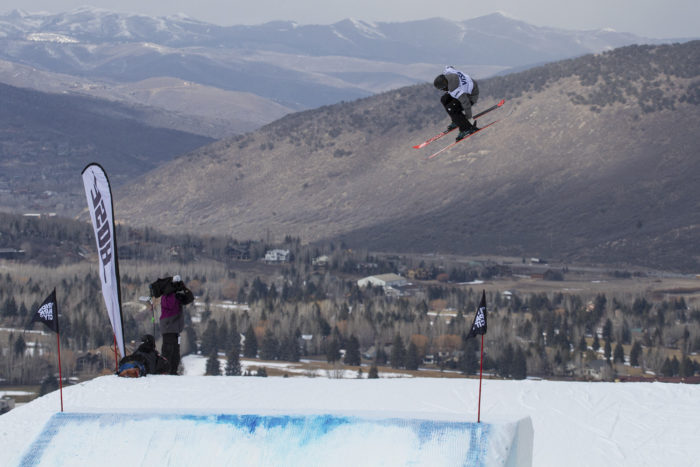 Emma på första hoppet