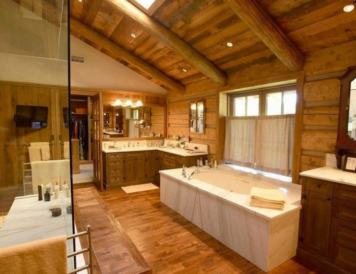 Michael Brands / http://mountainhomephoto.com/