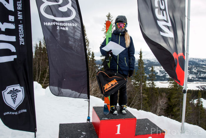 Jennie-Lee Burmansson leder SST och har goda chanser att även ta totalsegern.