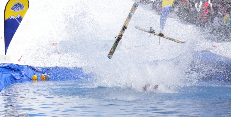 Vill du bli världsmästare i att åka på en vattenpöl med skidor?