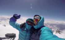 Hur man bestiger och åker ut för Europas högsta nordsida på 60 sekunder