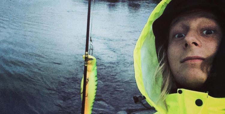 Mitt i en sommar med skate och fiske