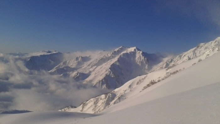 Det finns vuxenåkning i Japan också, inte bara flacka och korta skogsåk