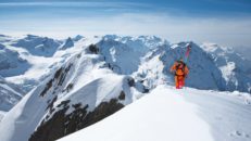 Vill du bära Matilda Rapaports skidor i Alaska?