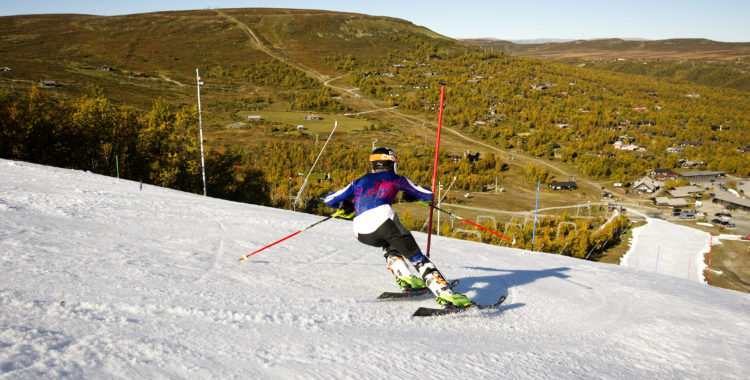 Träning i Geilo med hjälp av konstgjord snö