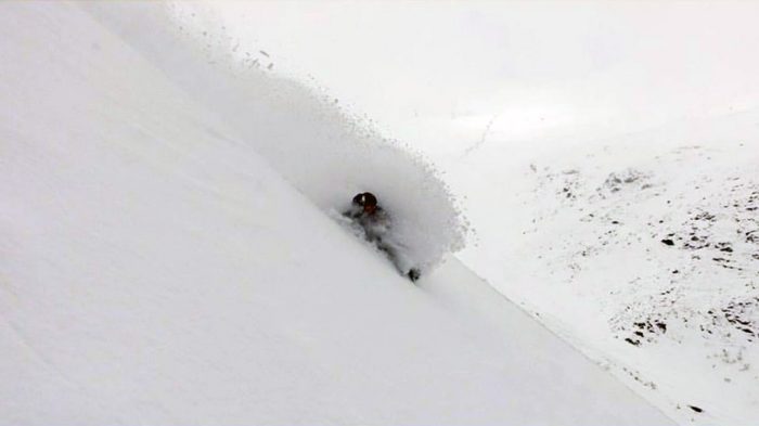 Erik Sunnerheim lägger ett vintervärdigt sprut på Svartberget