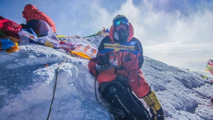 Robin Trygg på toppen av Everest