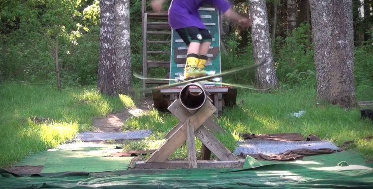 Plastslitage i bakgården utav högsta kvalitet.