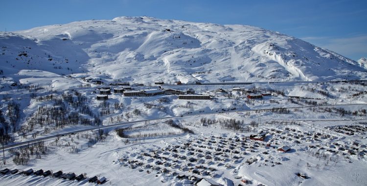 Riksgränsen är på väg upp ur sin vintervila.