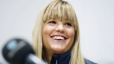 Anna Holmlund flyttad till rehabiliteringsklinik på Danderyds sjukhus