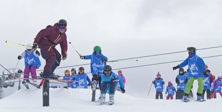 Anders Backe skickar påskkort från parken i Hemsedal.