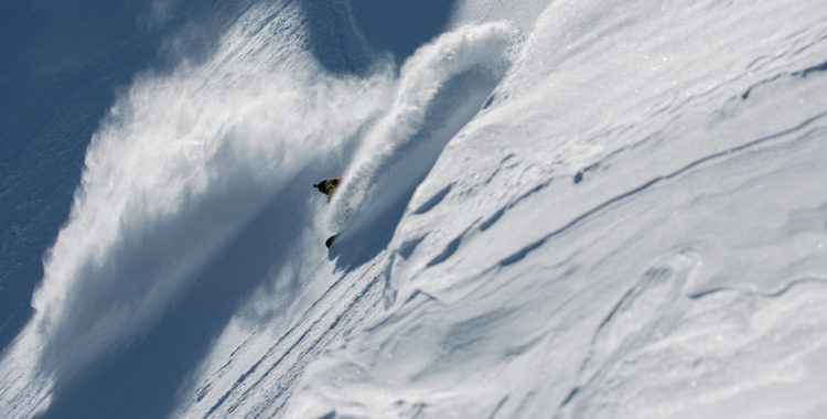 Davey Baird är en av de duktiga jänkare på bräda som rockar vidare på FWT.