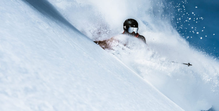 Sanne hade svårt med pudersnön när hon kom till Engelberg. Nu har hon lärt sig hantera det vita guldet.