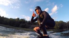 Freeride-TV: Test elektrisk surfbräda