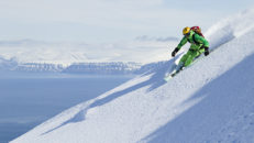 Svalbard: Svarta gruvor, blåa glaciärer & vita berg