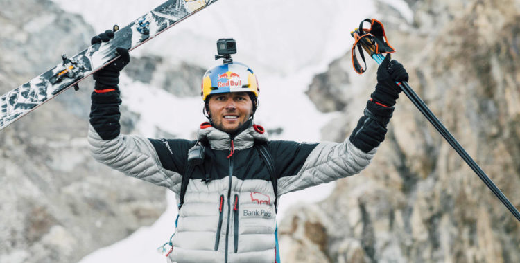 Andrzej Bargiel är världens första skidåkare att skida nedför K2.