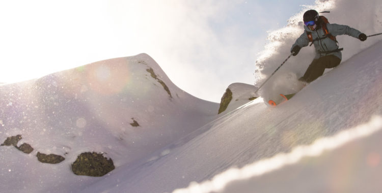 Jackie Paaso har kokat ihop en skidfilm tillsammans med FWT-kollegan Eva Walkner. 