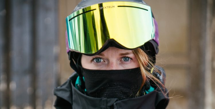 Evelina Nilsson laddar för Freeride Film Night nu på onsdag.