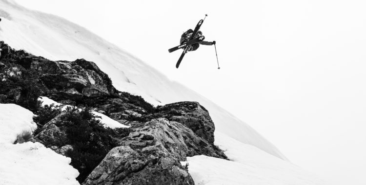 Andy Vogel tar luft i närheten av Kebnekaises fjällstation.