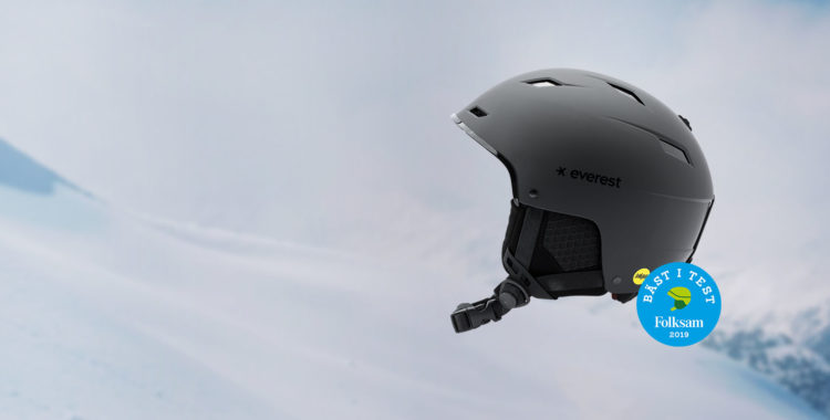 Everest-hjälmen blev testvinnare i Folksams test av 14 skidhjälmar.