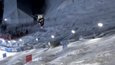 Oavsiktlig och megastor dubbel backflip i puckel