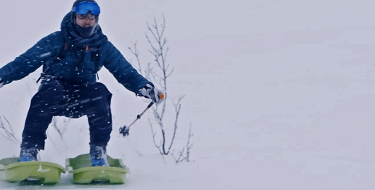 En fransman med två pulkor som åkdon - bara på SM i Small Mountain. 