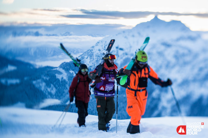 På väg uppför ett berg i Fieberbrunn, Österrike.
