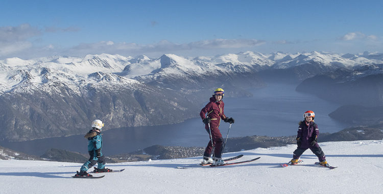 Familjesäsong i norska Stranda. 