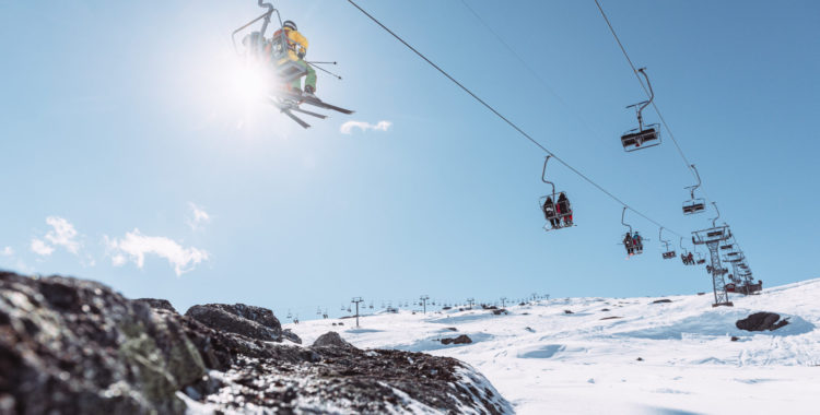 Rikgränsen och Björkliden håller öppet trots corona-situationen. 