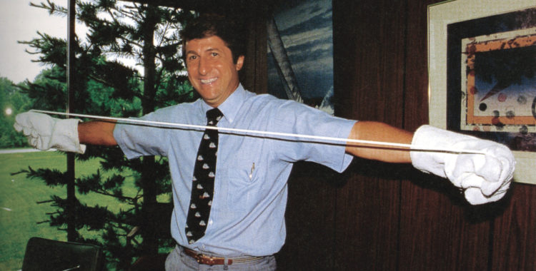 Robert W. Gore som uppfann materialet Gore-Tex gick bort förra fredagen, han blev 83 år. 