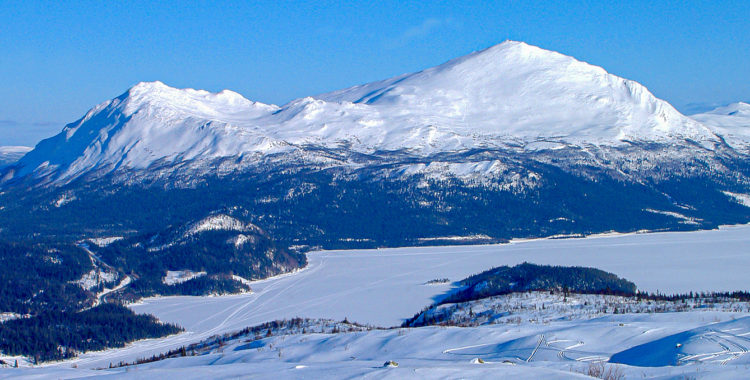 Åreskutan 2? Ryfjället i Vindelfjällen nära Tärnaby är slående likt. Nu kommer dagliga lavinprognoser för detta eminenta topptursber.