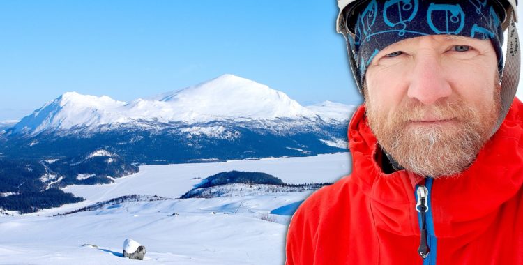 Johan af Ekenstam har fått ett grymt topptursberg nära Tärnaby på sitt arbetsbord. 