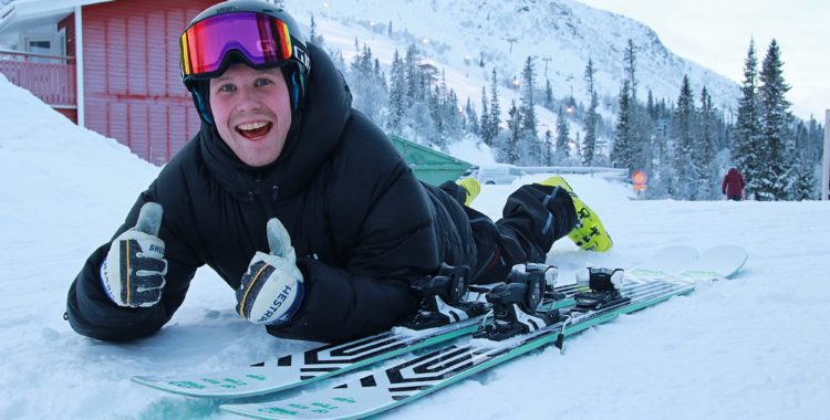 Tummen upp för  Black Crows Atris från Freerides teståkare Max, men vad tycker du?