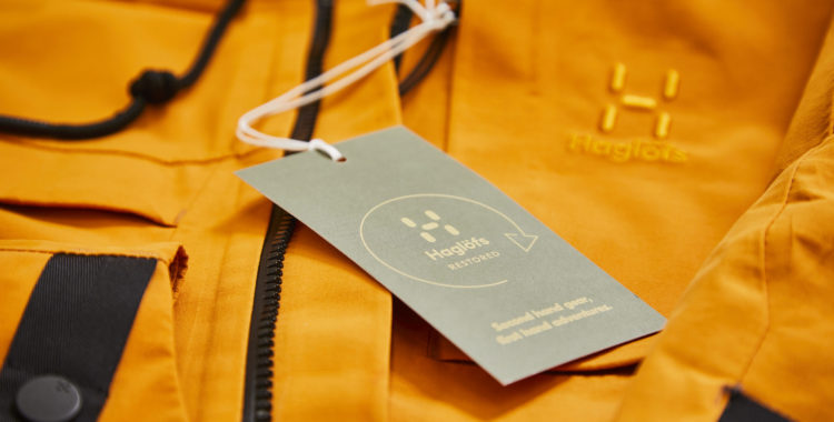 Haglös börjar laga och sälja begagnade kläder.