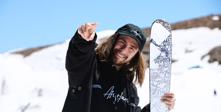 Samuel Ålander får grejer att hända i Kläppens nya åretrunt-arena. 