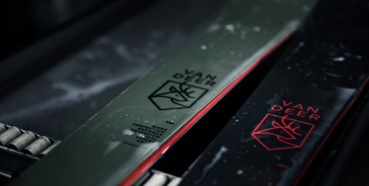 Van Deer, nytt skidmärke av Marcel Hirscher.