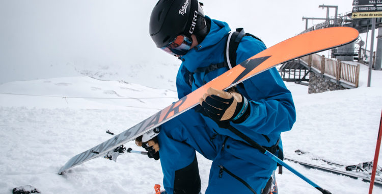 Reine Barkered gör sin 14:e vinter som pro skier och har sedan starten haft samma skidmärke: Dynastar. 